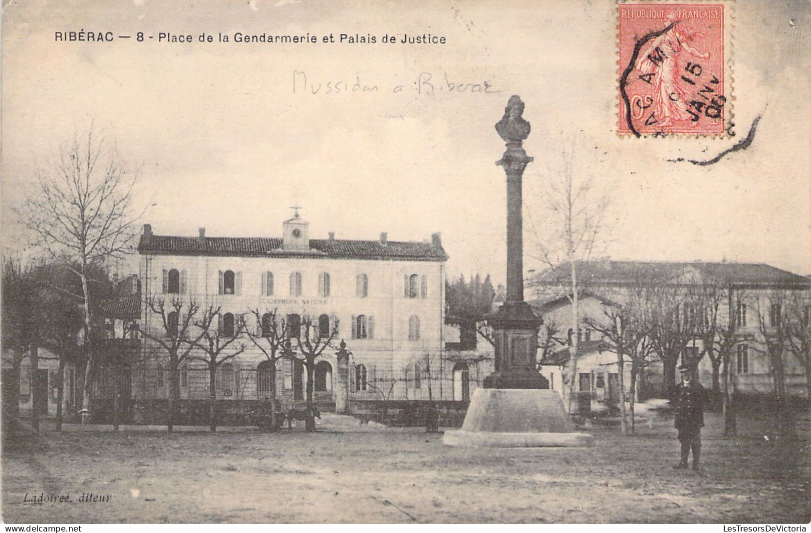 FRANCE - 24 - RIBERAC - Place De La Gendarmerie Et Palais De Justice - Carte Postale Ancienne - Riberac