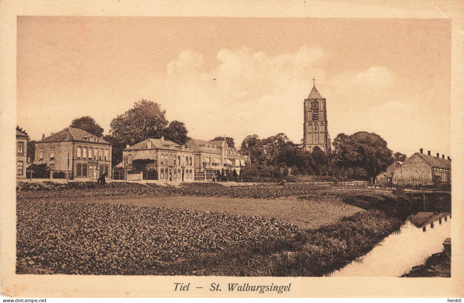 Tiel Sint Walburgsingel K5130 - Tiel