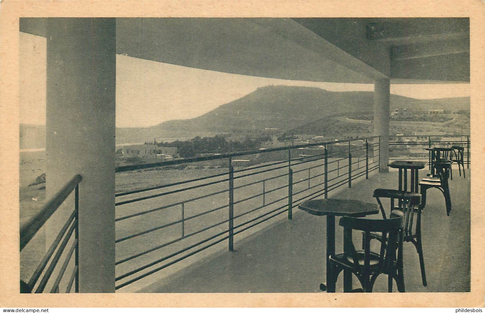 MAROC  AGADIR  ( Lot 2 Cartes Postales )  Hotel MARHABA  Le Bar Et La Terrasse - Agadir