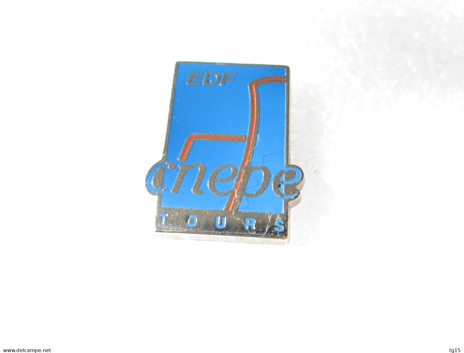 PIN'S    EDF  C N E P E  TOURS   Zamak PICHARD - EDF GDF