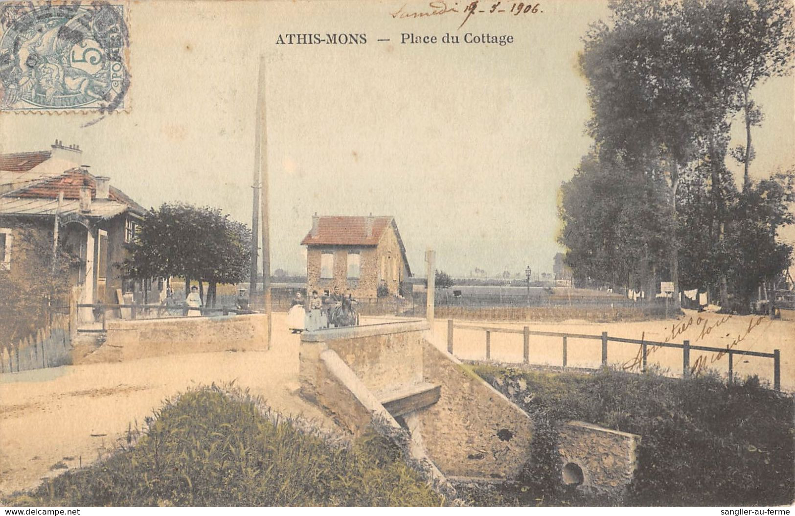 CPA 91 ATHIS MONS / PLACE DU COTTAGE / Cpa Colorisée - Athis Mons