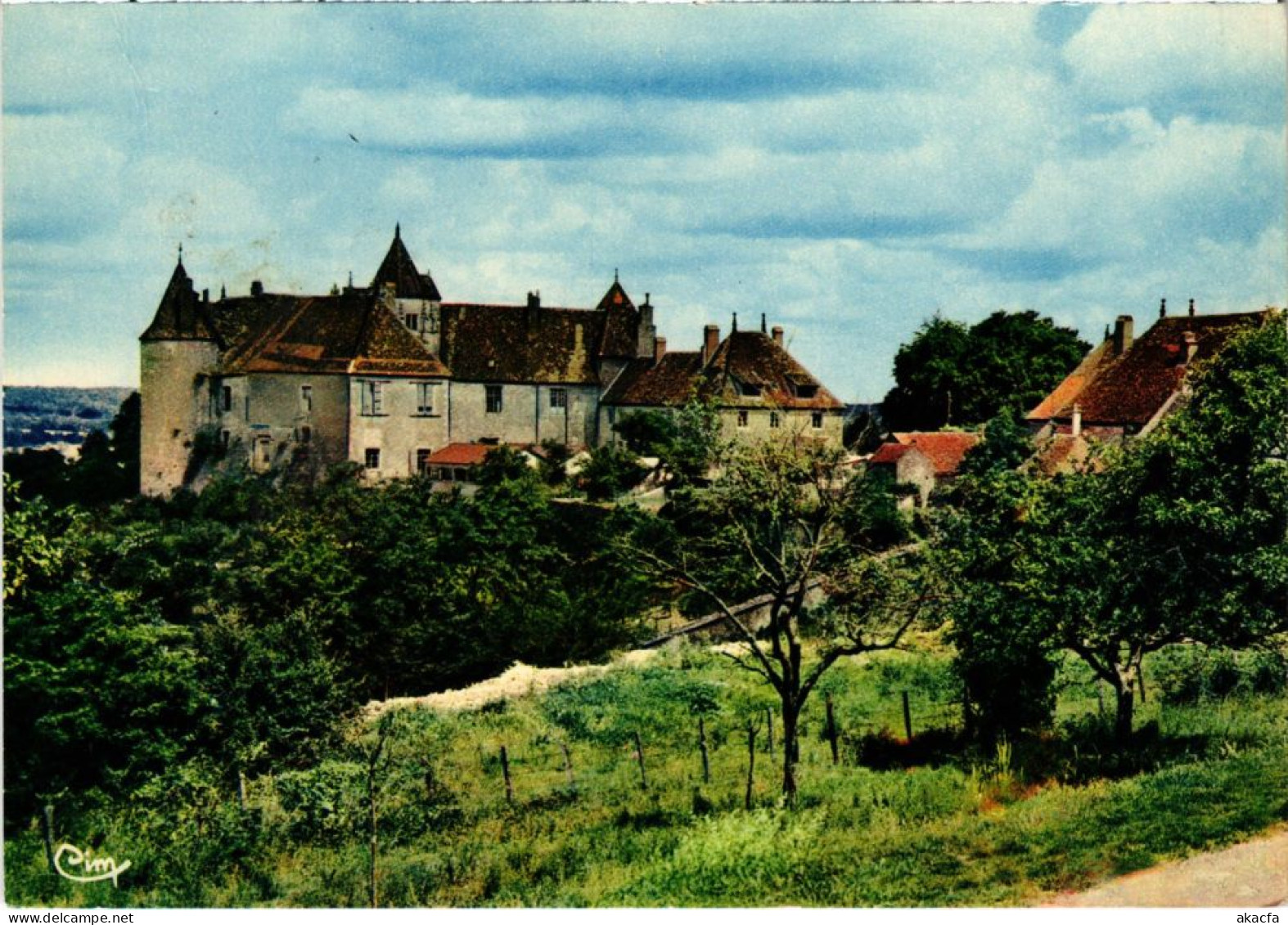 CPM Gy Le Vieux Chateau (1273931) - Gy