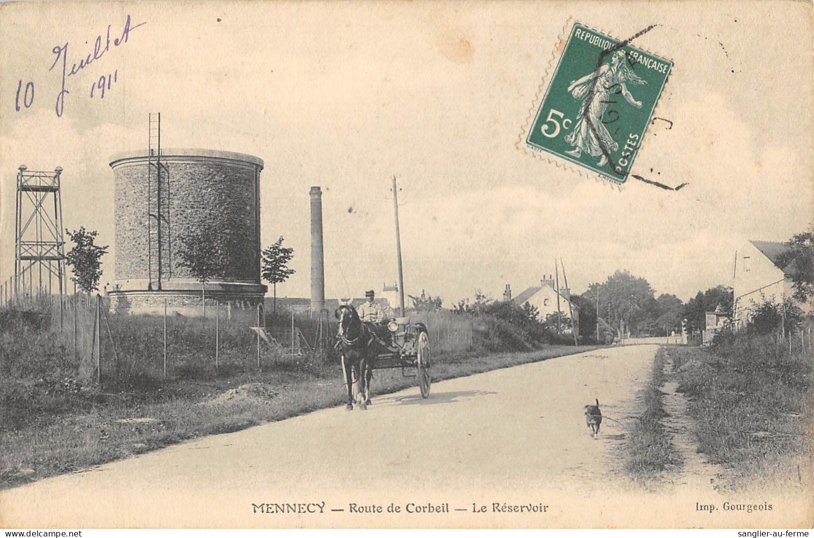 CPA 91 MENNECY / ROUTE DE CORBEIL / LE RESERVOIR / Attelage - Mennecy