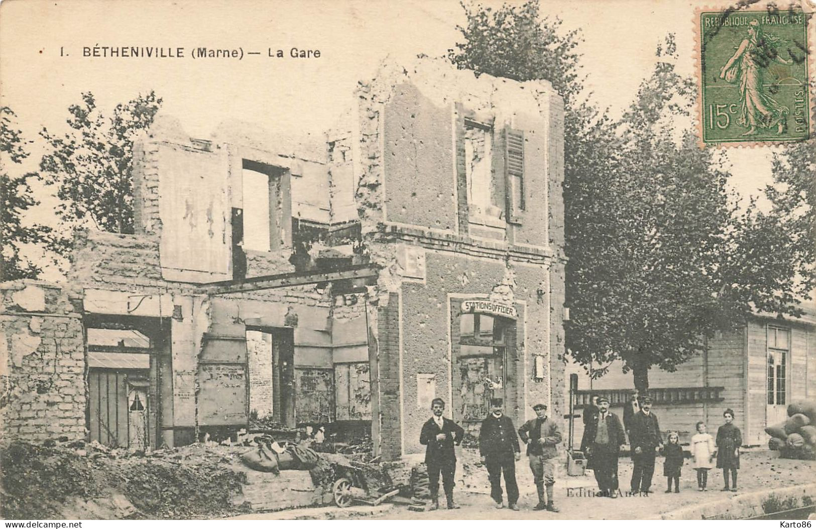 Bétheniville * La Gare Du Village Bombardée * Ww1 * Ligne Chemin De Fer - Bétheniville