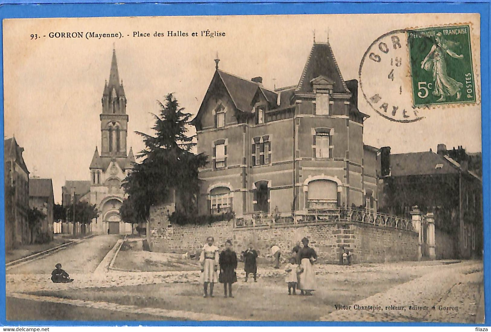 53 - Mayenne - Gorron - Place Des Halles Et L'Eglise (N12326) - Gorron