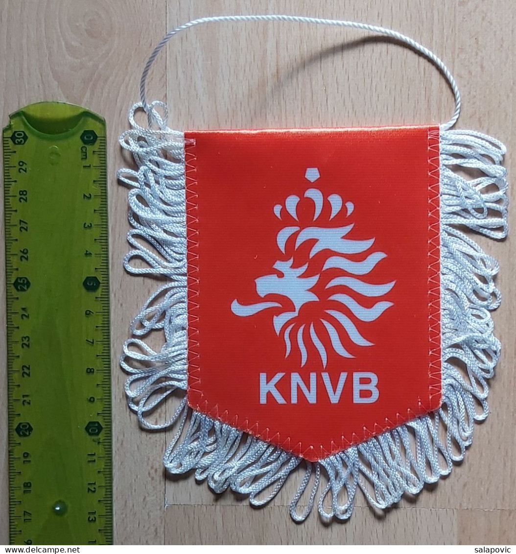 Netherlands KNVB Football Federation Union Soccer Club Fussball Calcio Futbol Futebol PENNANT, SPORTS FLAG ZS 3/2 - Habillement, Souvenirs & Autres