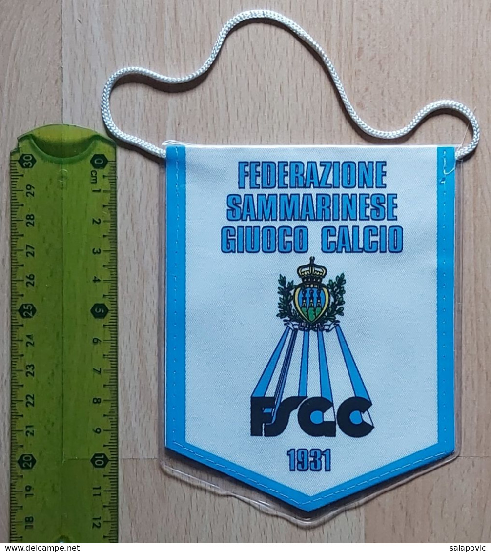 San Marino Football Federation Association Union soccer Fussball Calcio Futbol Futebol  PENNANT, SPORTS FLAG ZS 3/4 - Abbigliamento, Souvenirs & Varie