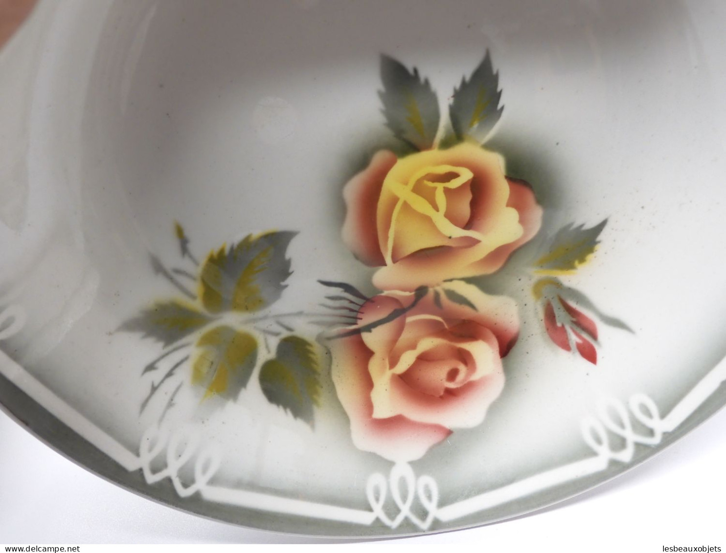 -5 ASSIETTES CREUSES CERAMIQUE DIGOIN modèle ADELE Roses jaune orangé    E