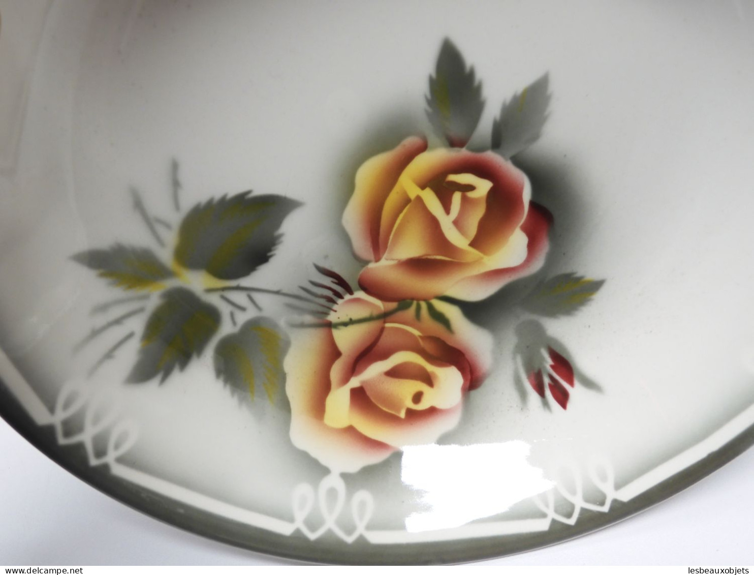 -5 ASSIETTES CREUSES CERAMIQUE DIGOIN modèle ADELE Roses jaune orangé    E