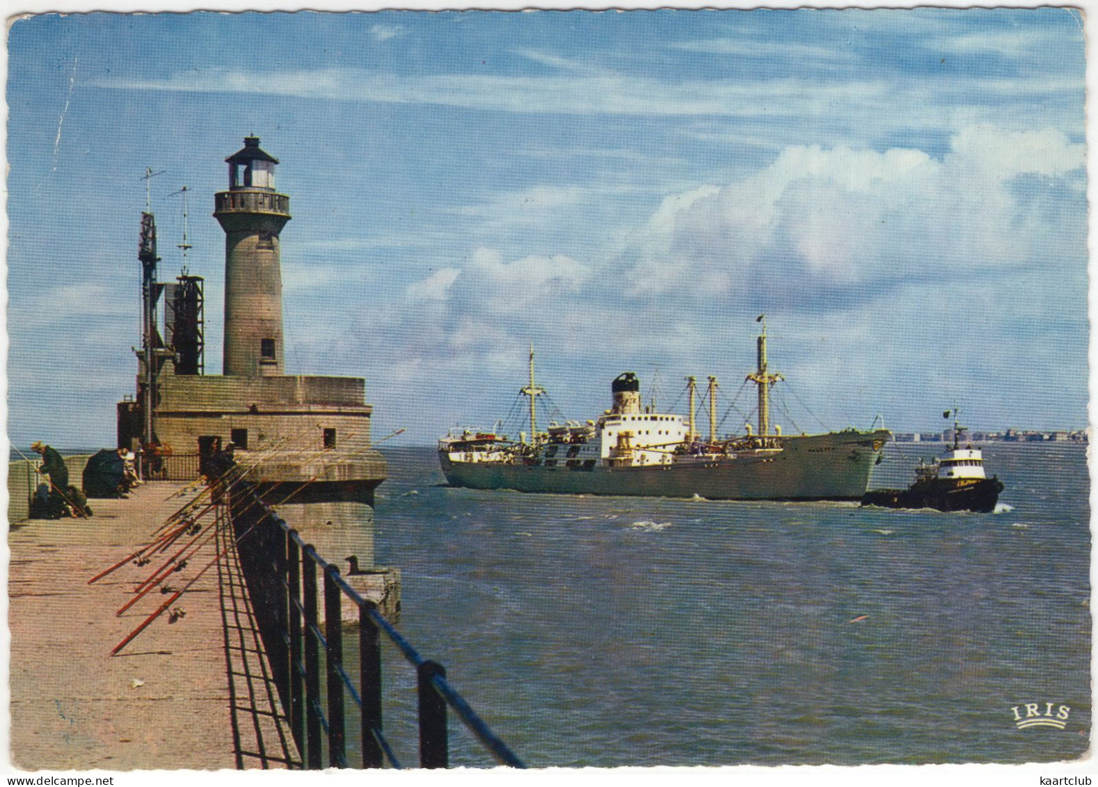 Zeebrugge - Vuurtoren Op Het Havenhoofd / Le Phare Et Le Mole - (België/Belgique) - Sleepboot, Vrachtschip - Zeebrugge