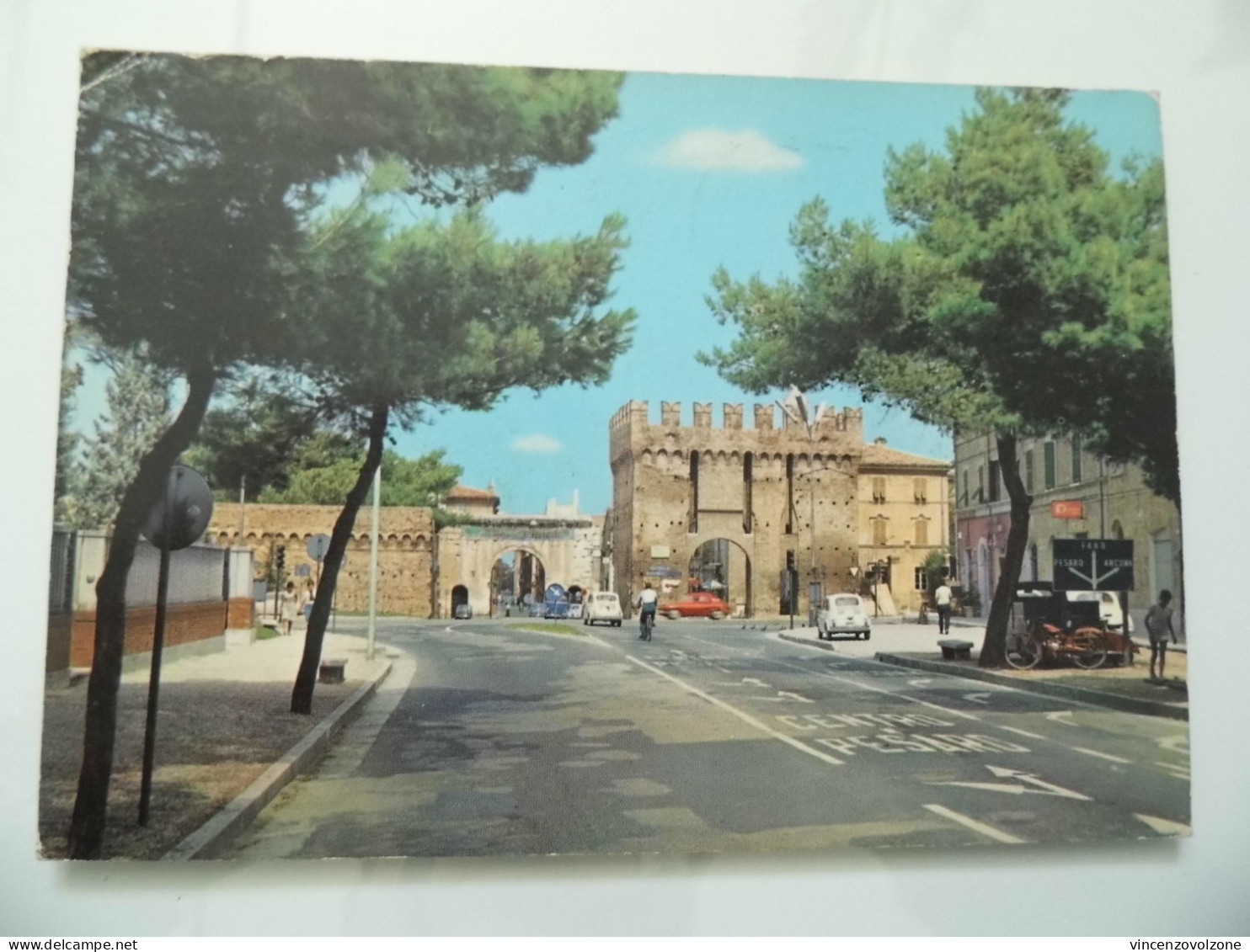 Cartolina Viaggiata "FANO Arco Di Augusto E Porta Mazzini" 1973 - Fano