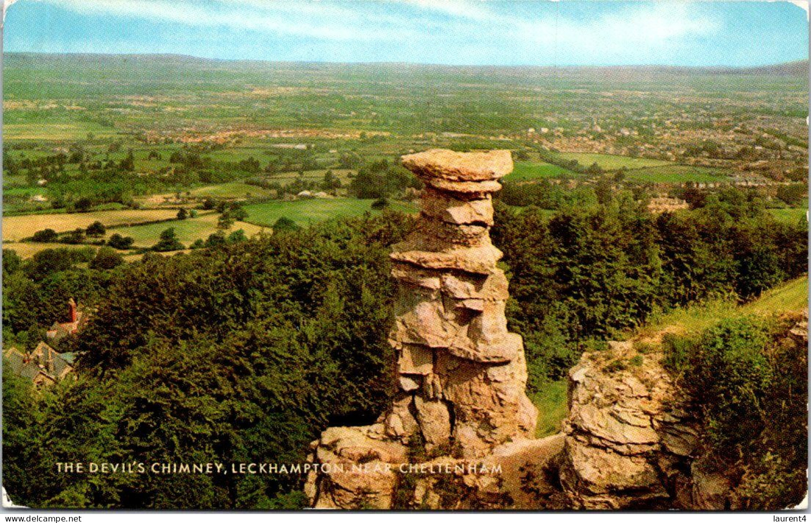 (2 P 43) Older - UK (posted) Cheltenham Devil's Chimney - Cheltenham