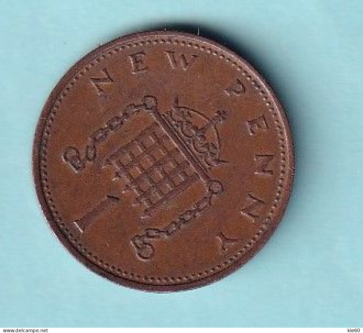 Great  Britain   - 1971 -  1 Pence  KM915 - 50 Pence