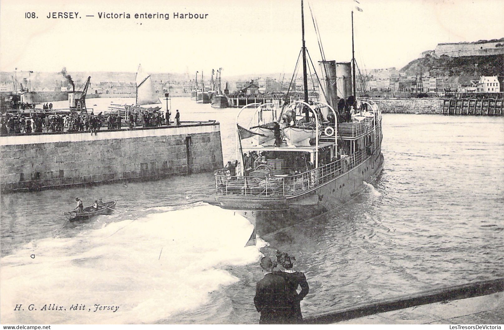 Royaume Uni - JERSEY - Victoria Entering Harbour - Carte Postale Ancienne - Autres & Non Classés