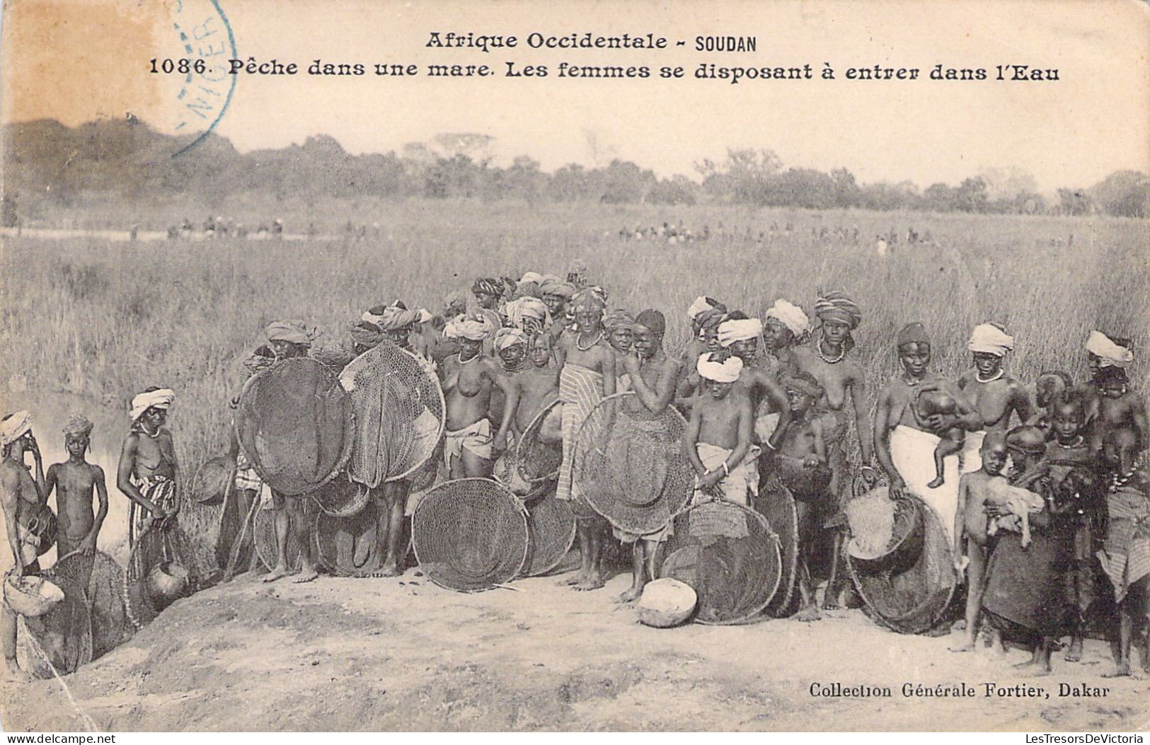 SOUDAN - Pêche Dans Un Mare - Les Femmes Se Disposant à Entrer Dans L'eau - Carte Postale Ancienne - Soudan