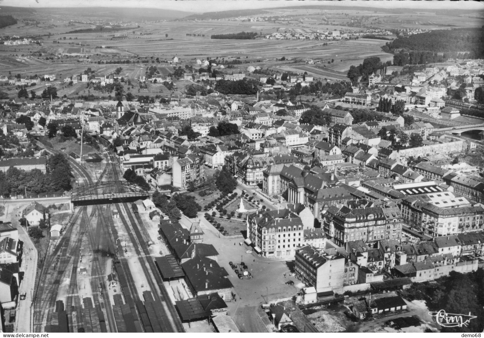 Sarreguemines Vue Aérienne De La Gare En Avion Vue Panoramique CPA 57 Moselle Ed Combier - Sarreguemines