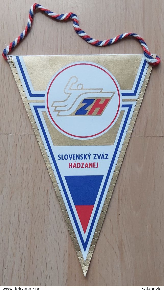 Slovak Handball Federation Slovakia PENNANT, SPORTS FLAG ZS 3/15 - Handbal