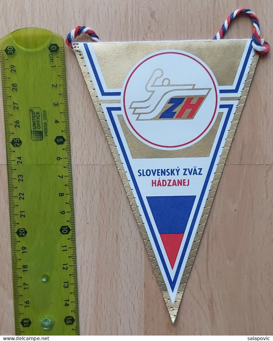 Slovak Handball Federation Slovakia PENNANT, SPORTS FLAG ZS 3/15 - Handbal