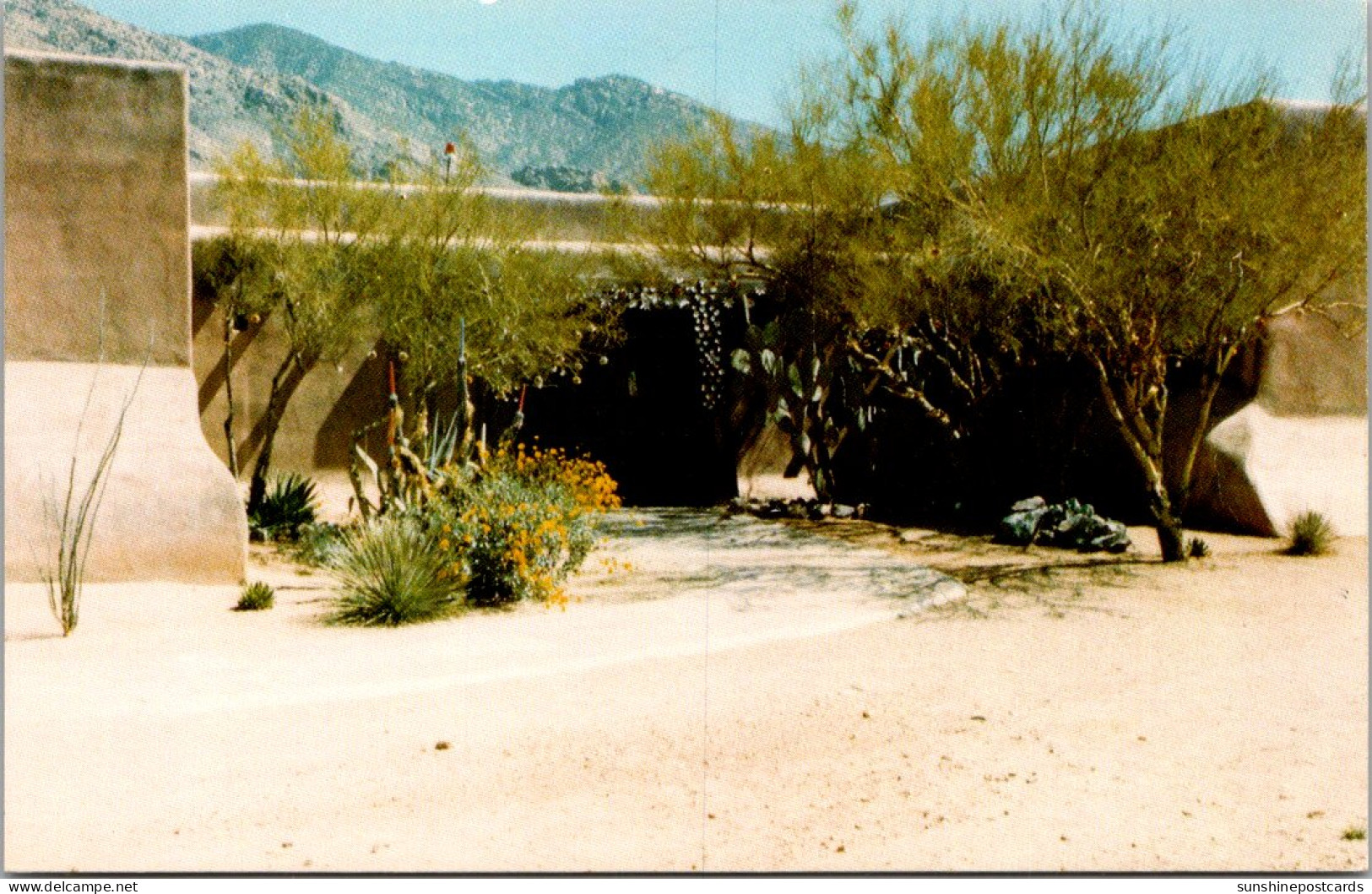 Arizona Santa Catalina Mountains De Grazia Gallery In The Sun Near Tucson - Tucson