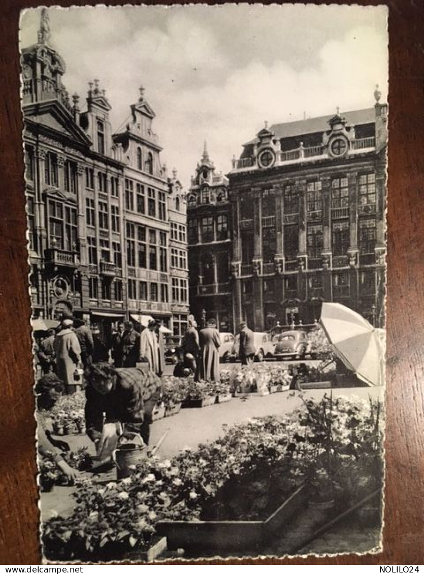 Cpsm, Bruxelles Grand'Place Le Marché Aux Fleurs, Animée, éd Superior AWB, Non écrite BELGIQUE - Markten