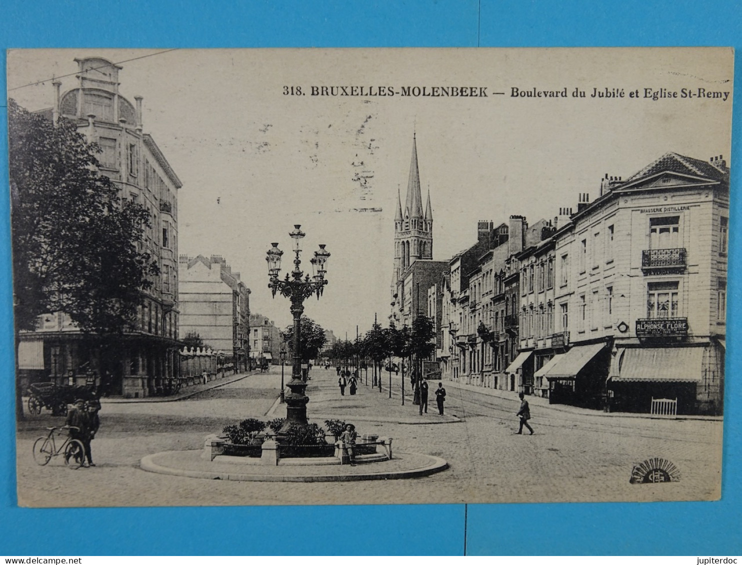 Bruxelles-Molenbeek Boulevard Du Jubilé Et Eglise St-Remy - St-Jans-Molenbeek - Molenbeek-St-Jean