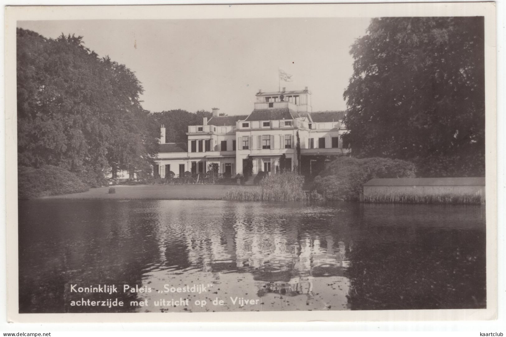 Koninklijk Paleis 'Soestdijk' Achterzijde Met Uitzicht Op De Vijver - (Utrecht, Nederland/Holland) - 1957 - Soestdijk