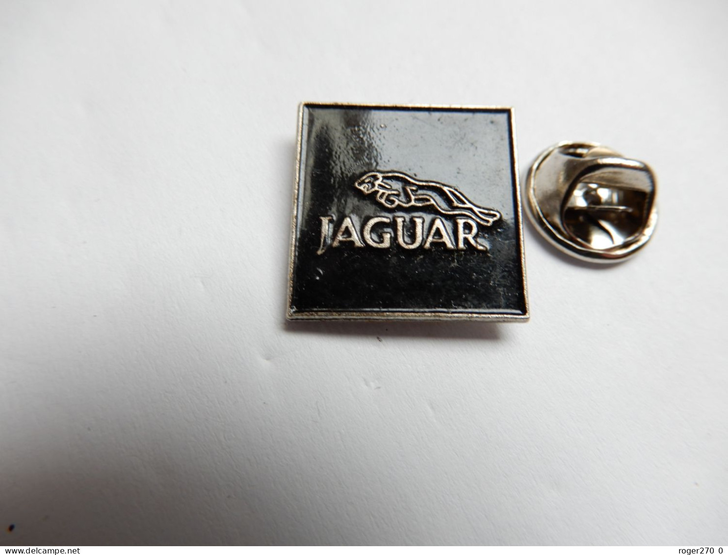 Beau Pin's , Logo Auto Jaguar - Jaguar