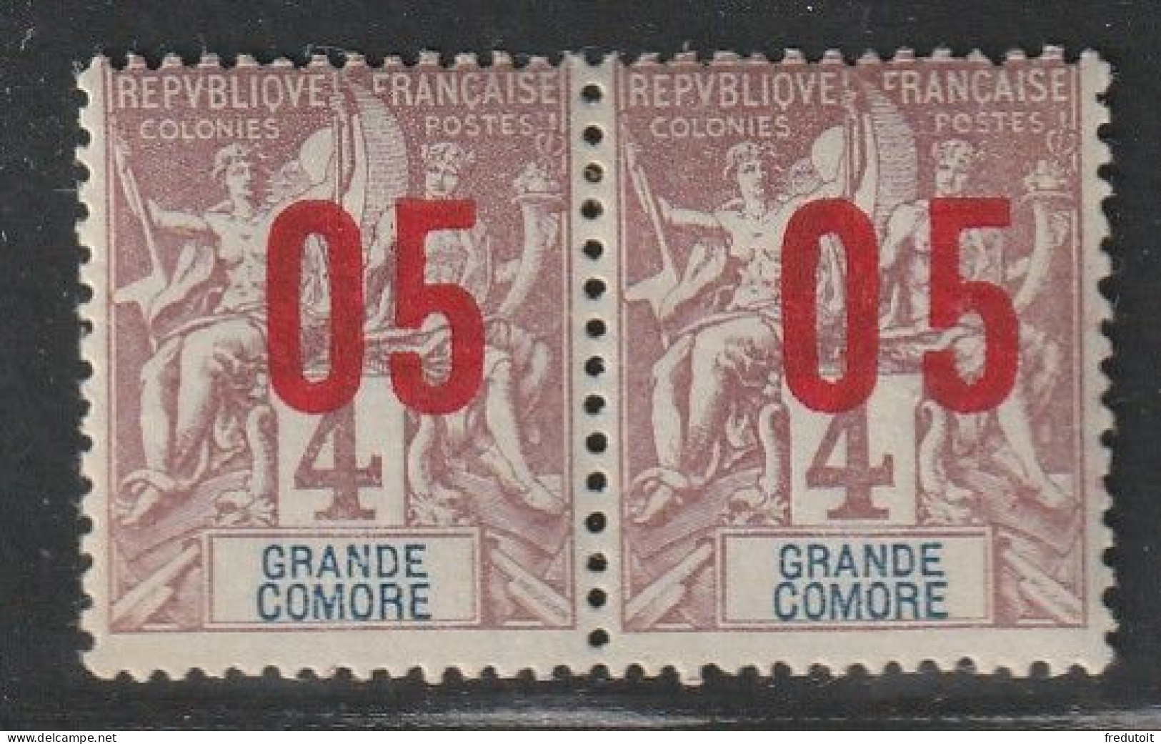 GRANDE COMORE - N°21A * (1912) Surcharge Espacée Tenant à Normal - Unused Stamps