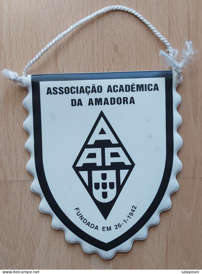 ASSOCIAÇÃO ACADÉMICA DA AMADORA Portugal Handball Club Football PENNANT, SPORTS FLAG ZS 3/16 - Balonmano