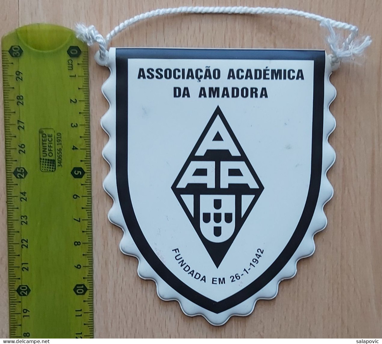 ASSOCIAÇÃO ACADÉMICA DA AMADORA Portugal Handball Club Football PENNANT, SPORTS FLAG ZS 3/16 - Handball