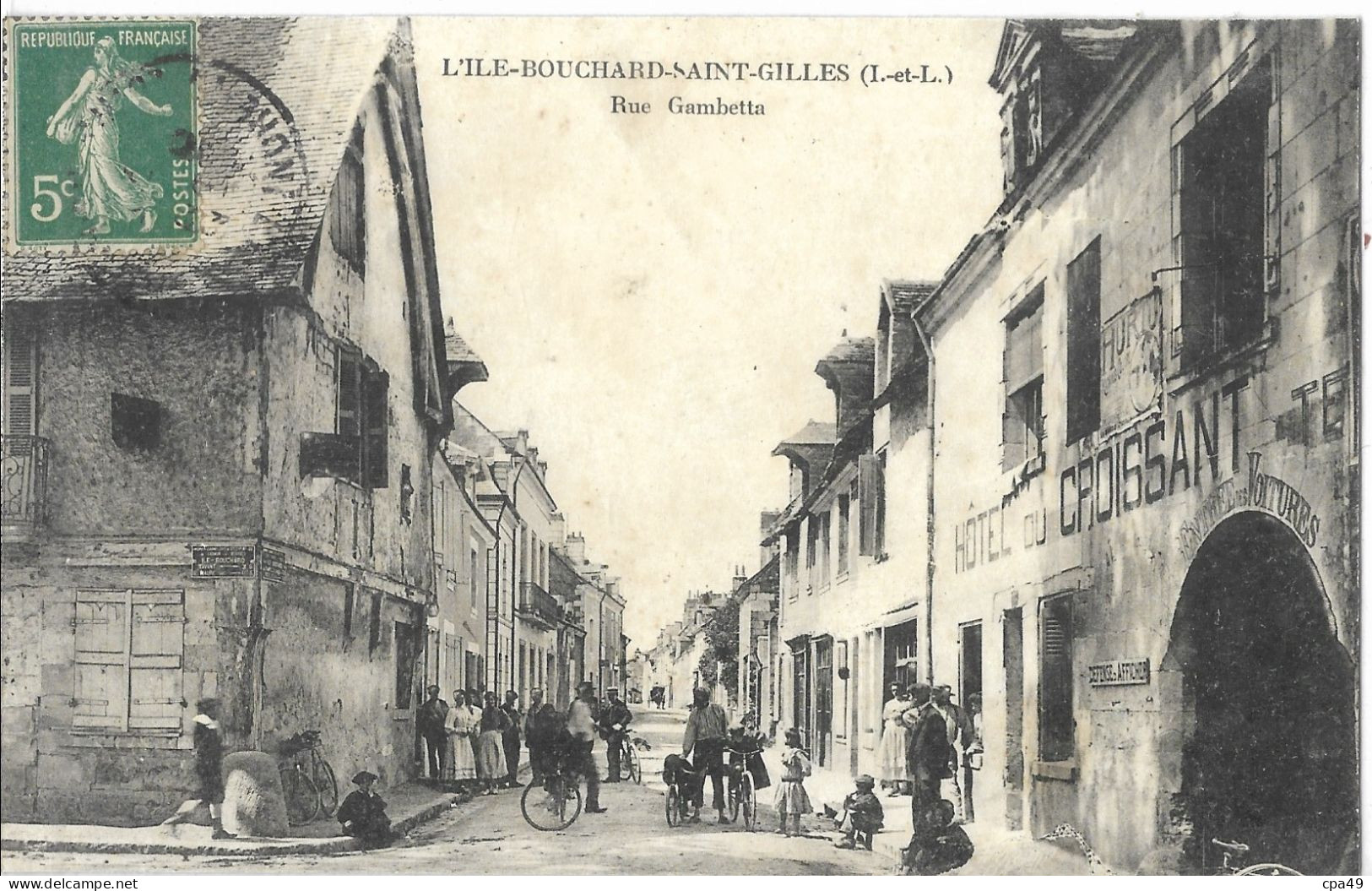 37   L' ILE - BOUCHARD - SAINT - GILLES  RUE  GAMBETTA - L'Île-Bouchard