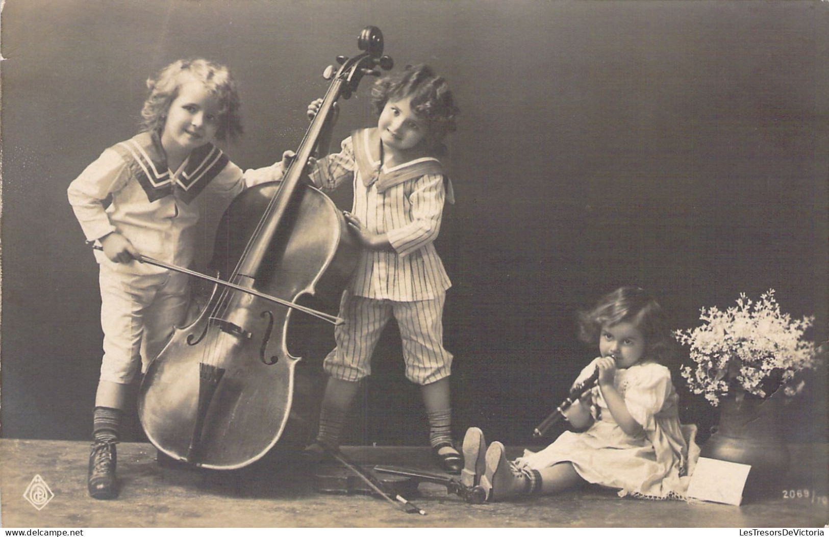 ART - MUSIQUE - Trois Enfants Jouent Du Violoncelle Et De La Clarinette - Carte Postale Ancienne - Other & Unclassified