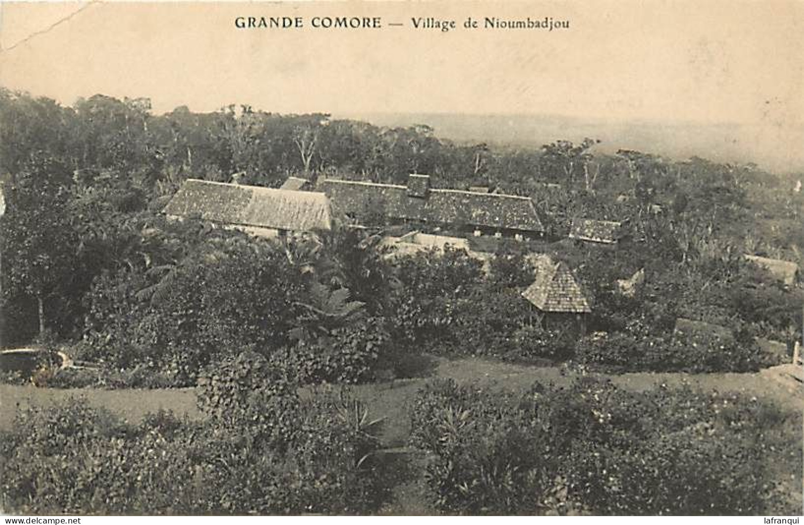 Pays Div-ref CC688- Comores - Grande Comore - Village De Nioumbadjou   - - Komoren