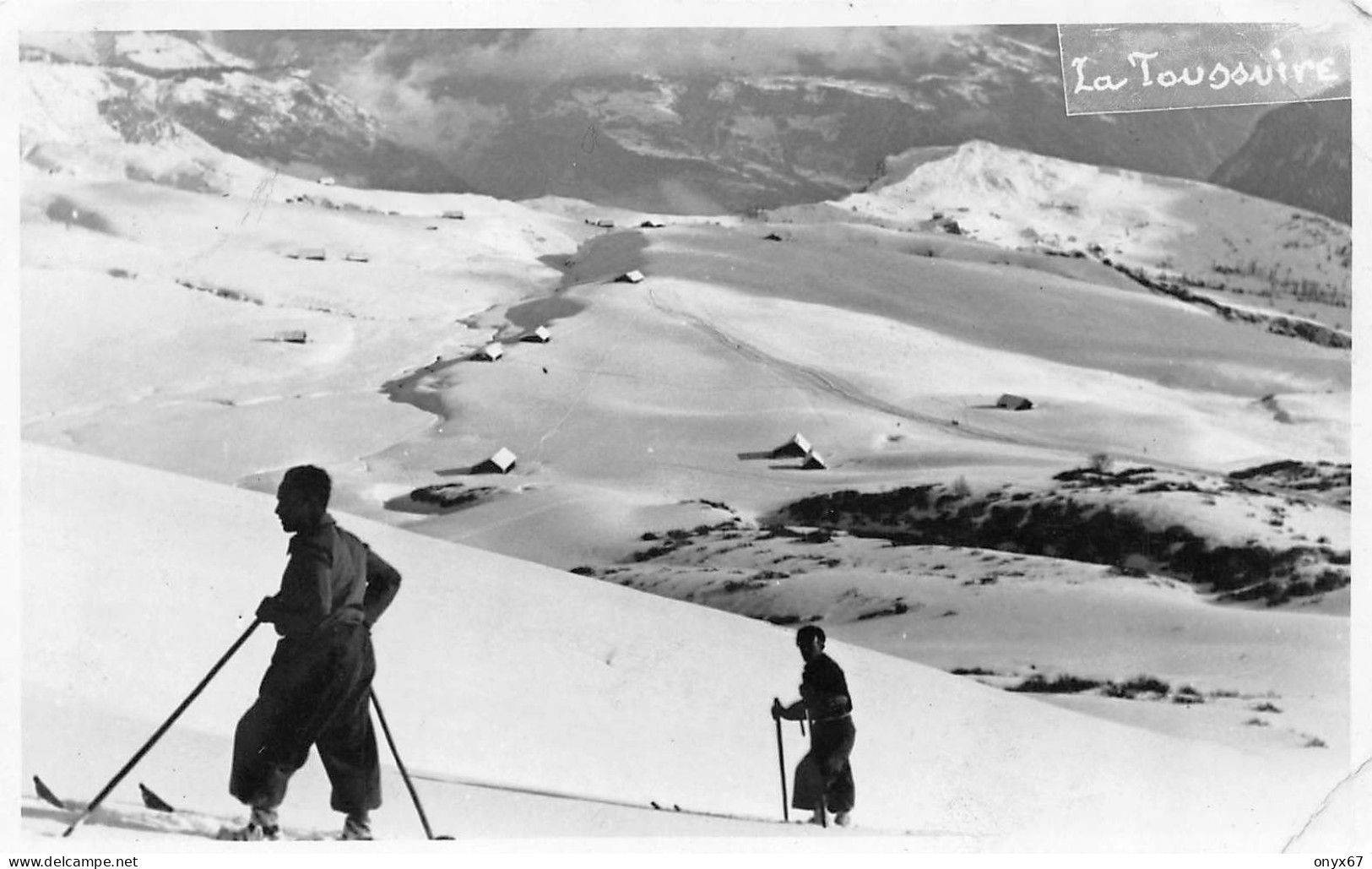 Carte Photo LA TOUSSUIRE-FONTCOUVERTE-73-Savoie-Skieurs Sur Les Hauteur De La Station-SKI-Sport-Hiver-Neige - Other & Unclassified