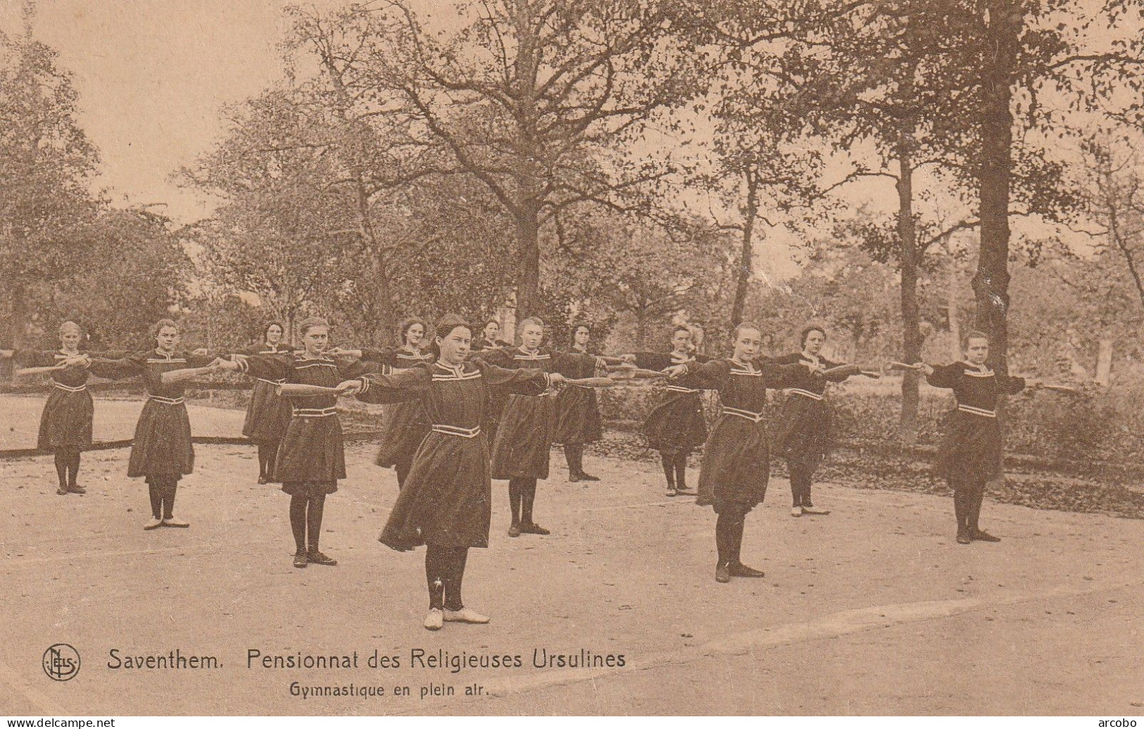 Saventhem Pensionnat Des Religieuses Ursulines Gymnastique En Plein Air - Zaventem