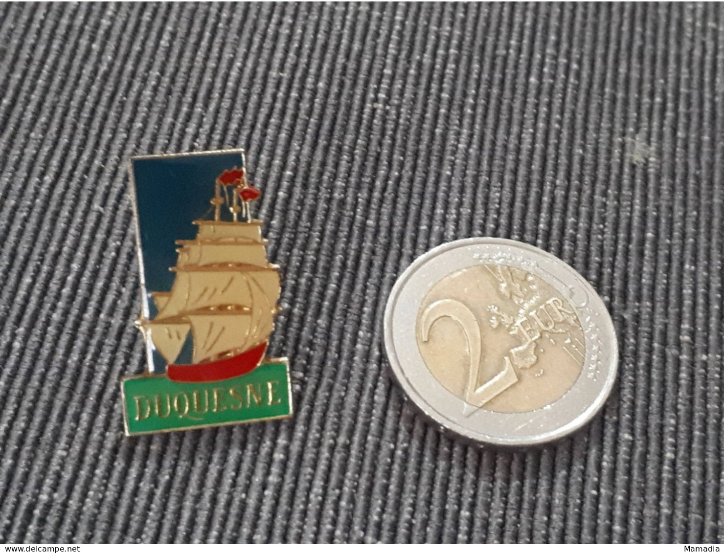 PIN'S PINS DUQUESNE RHUM FREGATE VOILIER - Beverages