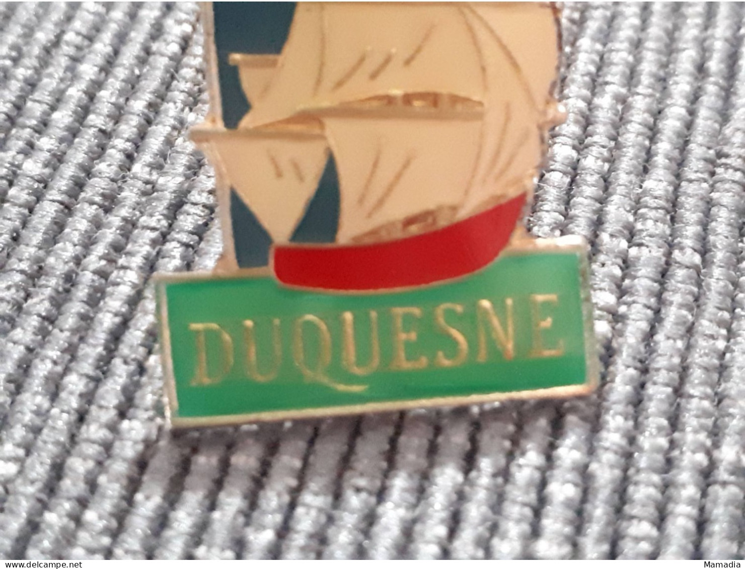 PIN'S PINS DUQUESNE RHUM FREGATE VOILIER - Getränke