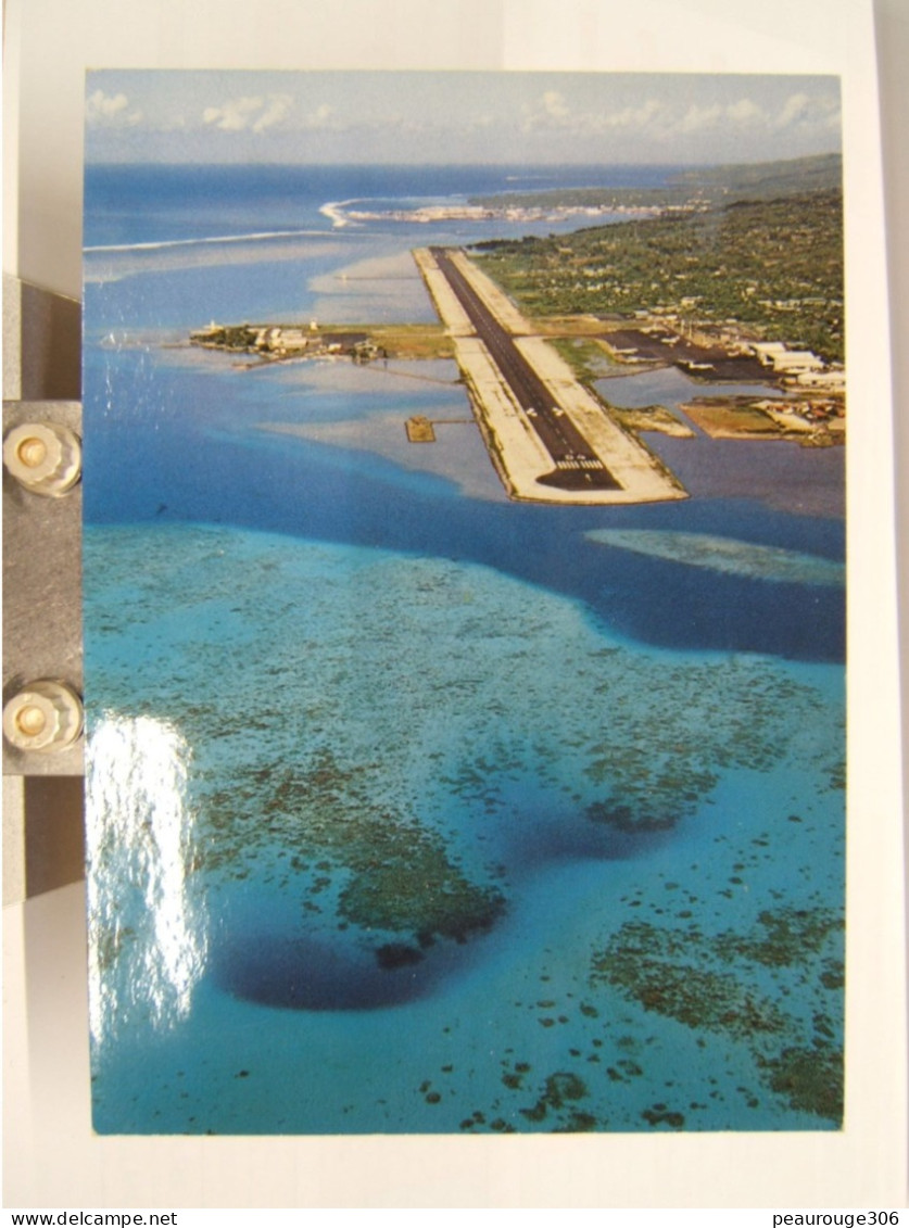 POLYNESIE/THAHITI:  Construit Dans Le Lagon, FAAA L'aéroport De Thahiti           CPSM - Polynésie Française