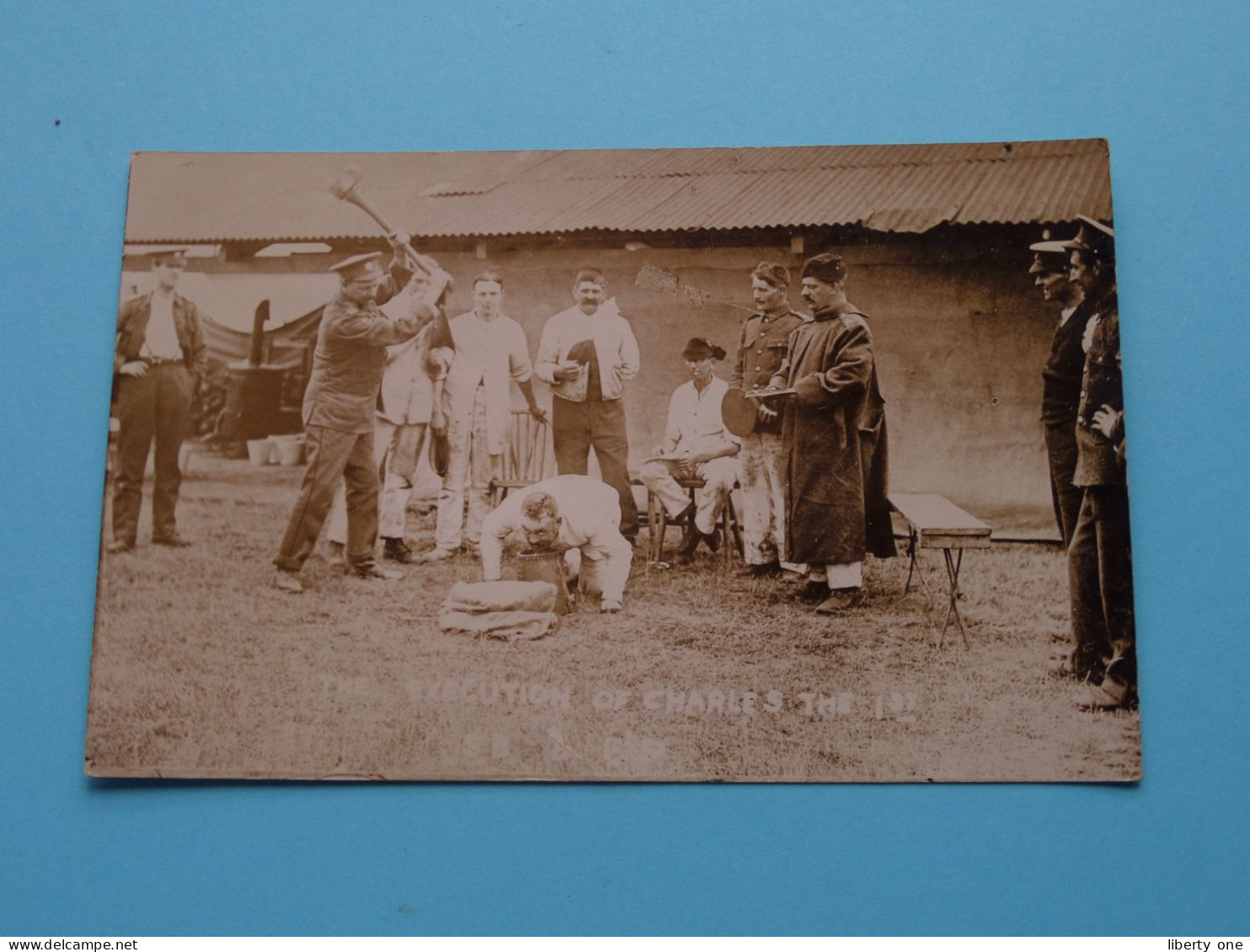 Carte Photo D'un EXECUTION Of CHARLES THE 1st ( Theatre Militaire ) > ( Photo Card ) ! - Guerra, Militares