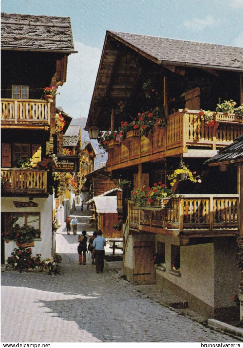 GRIMENTZ - Une Place Du Village - Grimentz