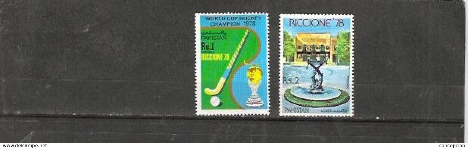 PAKISTAN Nº 449 AL 450 - Hockey (Veld)