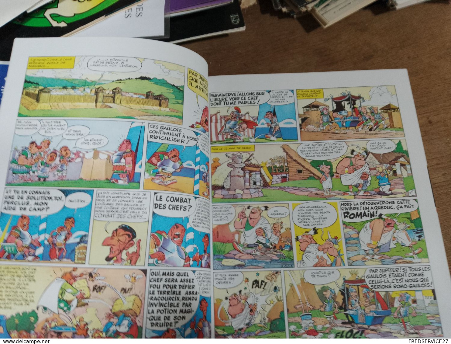 79 //  ASTERIX / / LE COMBAT DES CHEFS / 2001 - Astérix