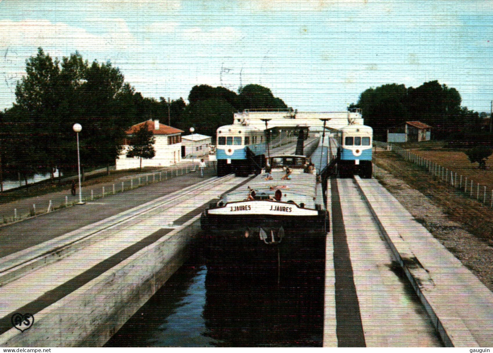 CPM - MONTECH - Pente D'eau (Péniche B.Plan) - Edition Apa-Poux - Montech