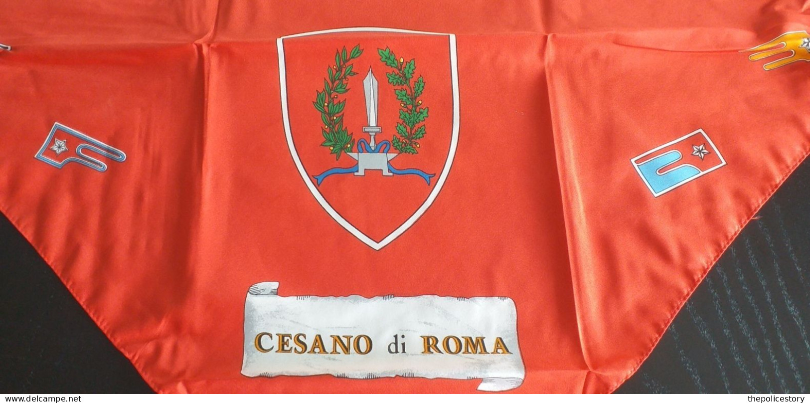 Foulard Vintage E.I. Scuola Di Fanteria Cesano Di Roma Ottimo Mai Usato - Uniformes