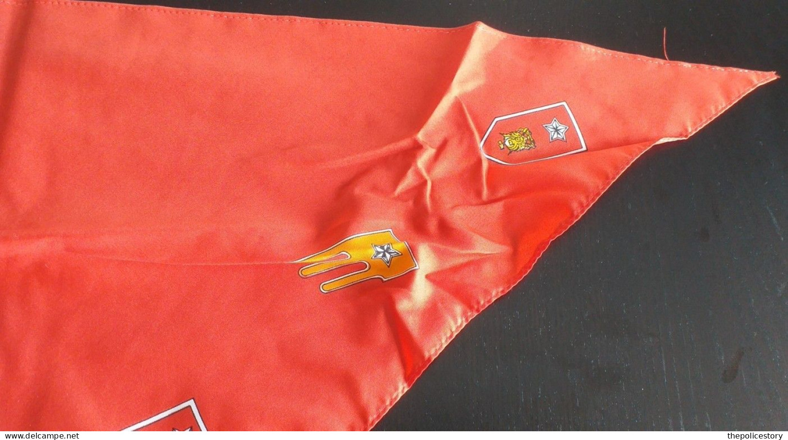 Foulard Vintage E.I. Scuola Di Fanteria Cesano Di Roma Ottimo Mai Usato - Uniformes