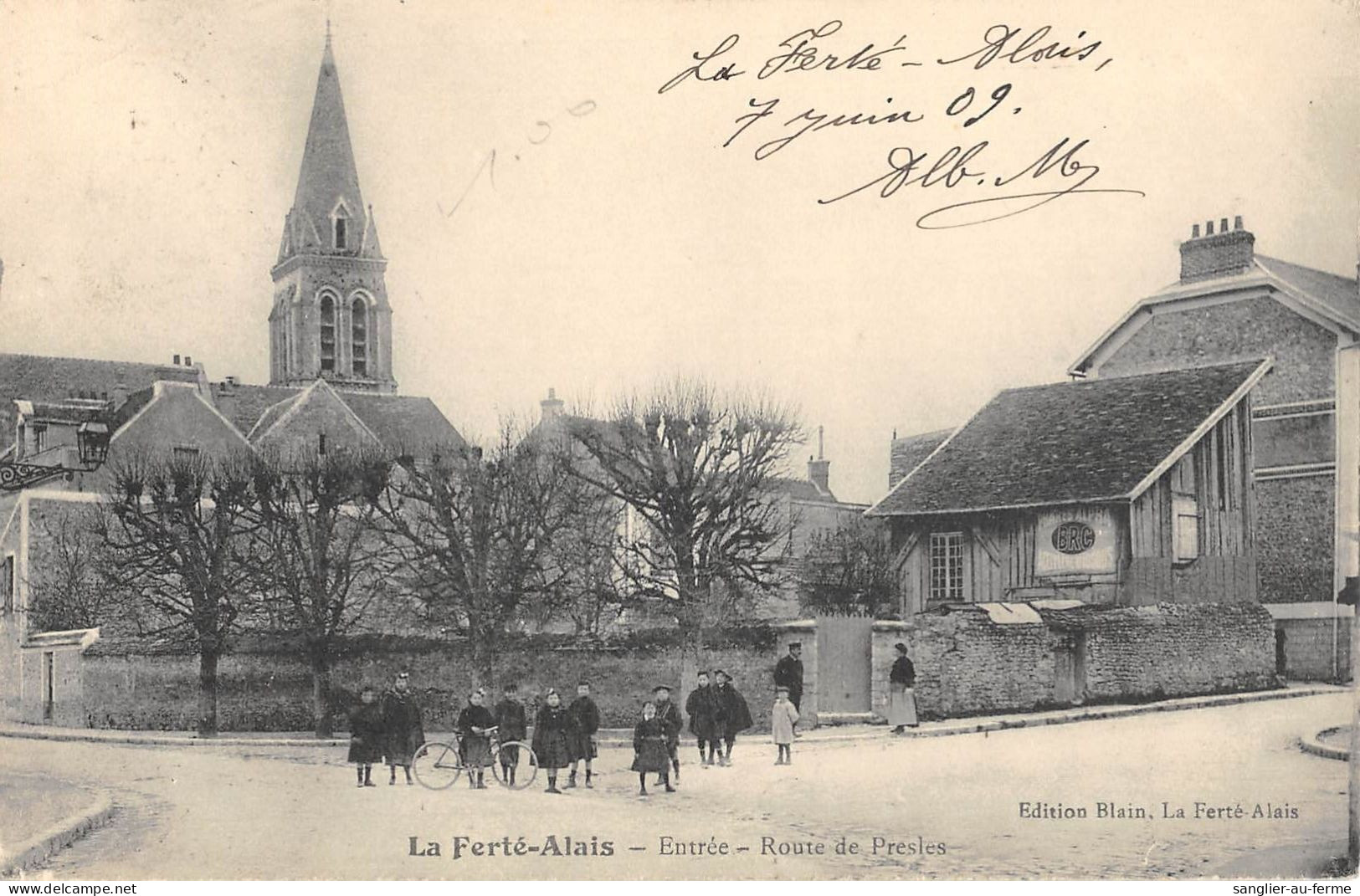 CPA 91 LA FERTE ALAIS / ENTREE / ROUTE DE PRESLES / ENFANTS - La Ferte Alais