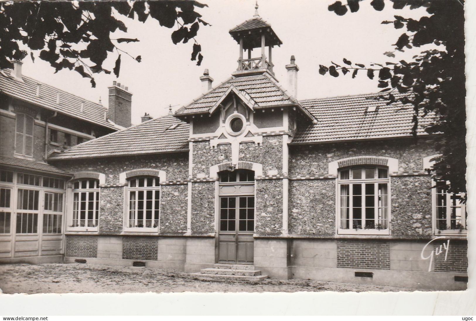 CPSM PF - 78 - CHAMBOURCY - Les écoles - 022 - Chambourcy