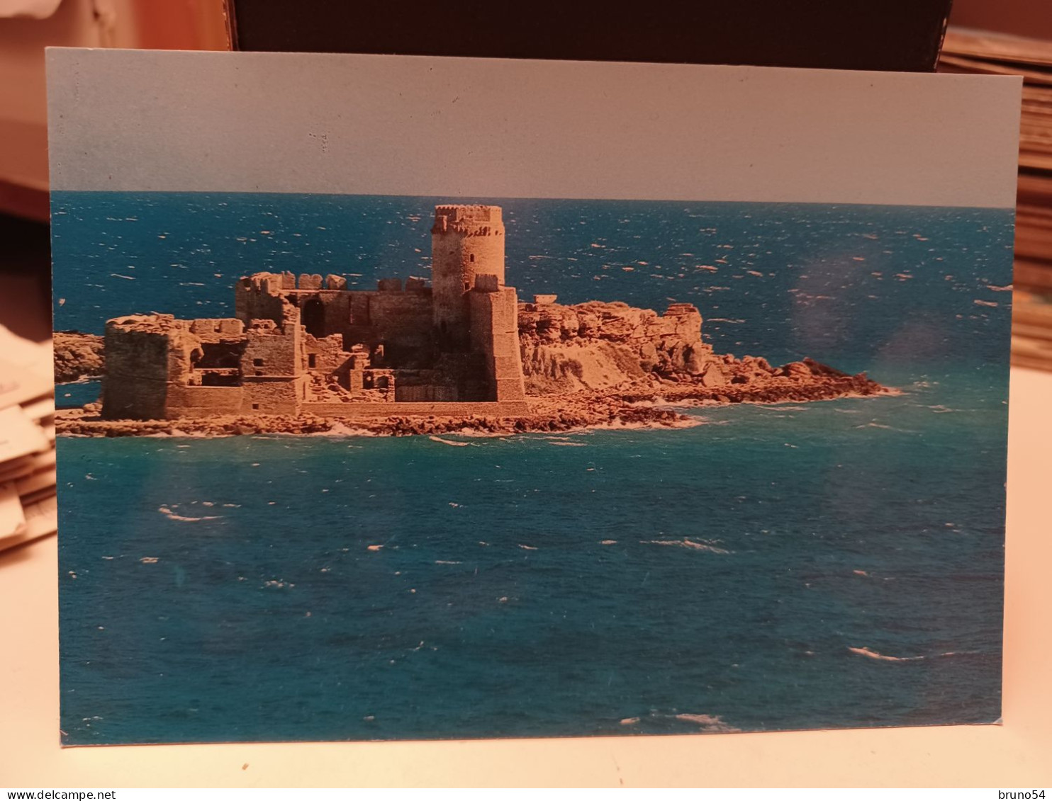 Cartolina  Le Castella, è Una Frazione Di Isola Di Capo Rizzuto, In Provincia Di Crotone - Crotone