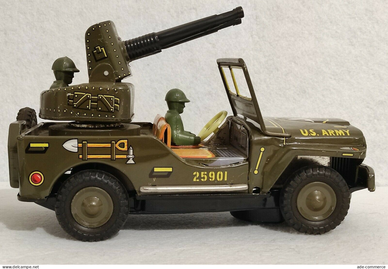 Jeep U.S. Army 25901 Made in Japan - Giocattolo Latta Batteria - Vintage