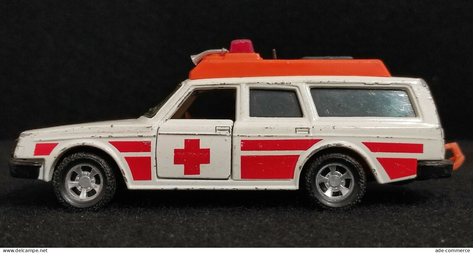 Volvo Estate K74 - Ambulanza -  Matchbox Super Kings - 1979 - Modellismo